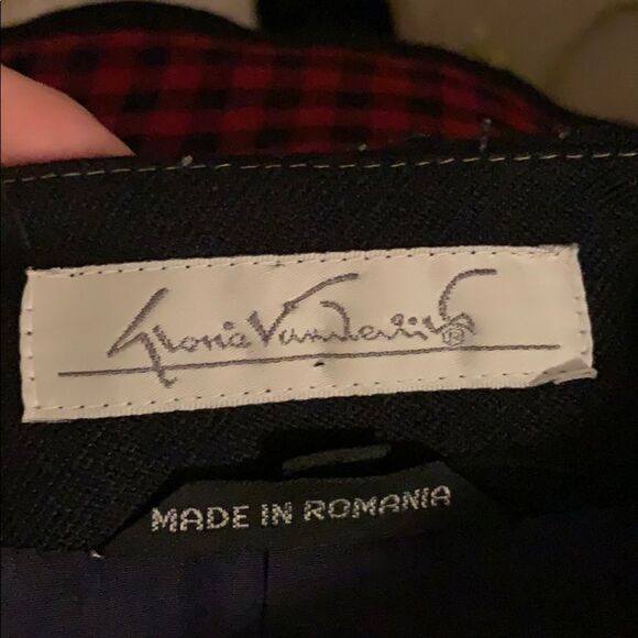 Vtg 80s Gloria Vanderbilt black & red Buffalo checked jacket - Picture 8 of 8